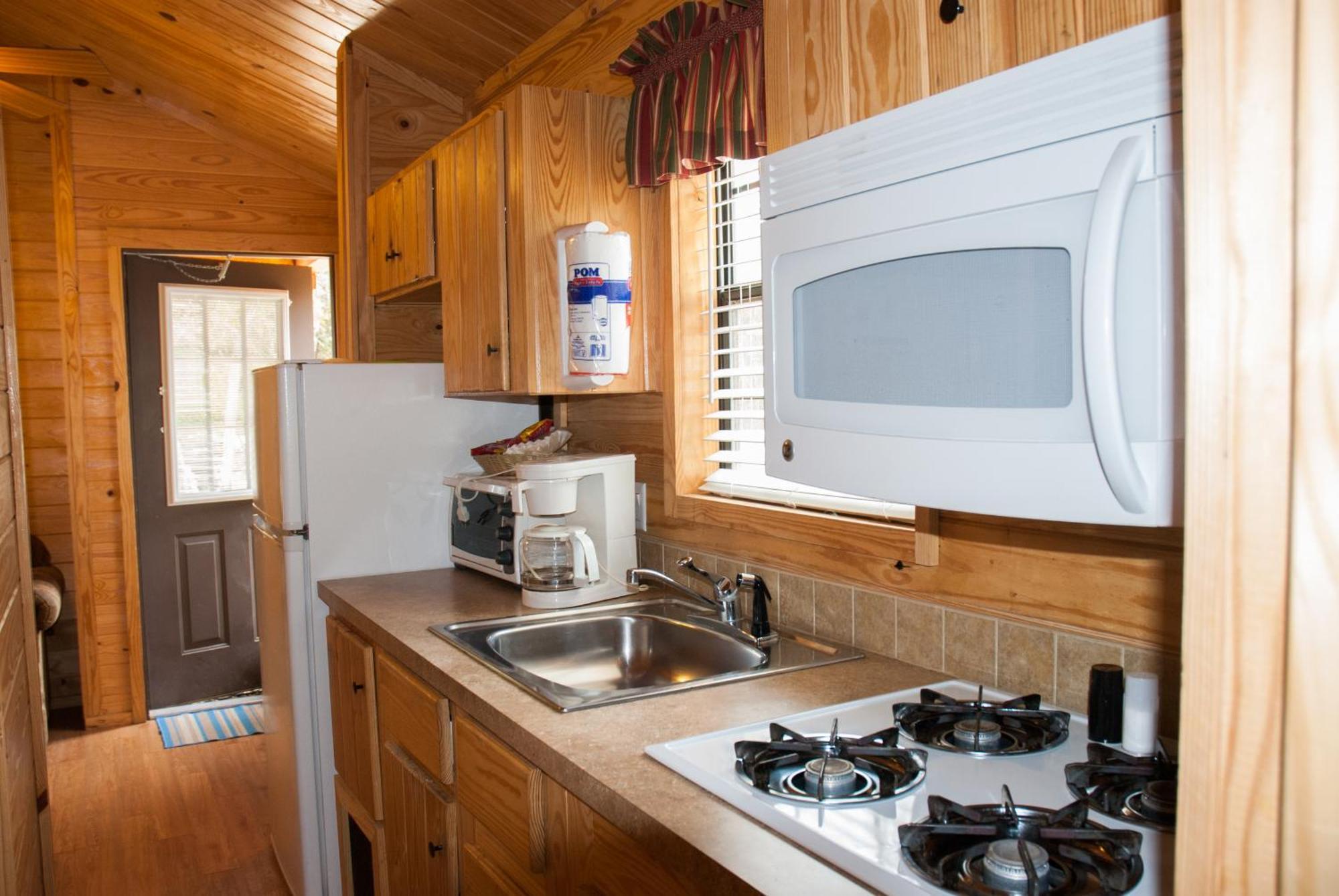 Medina Lake Camping Resort Cabin 3 Lakehills エクステリア 写真